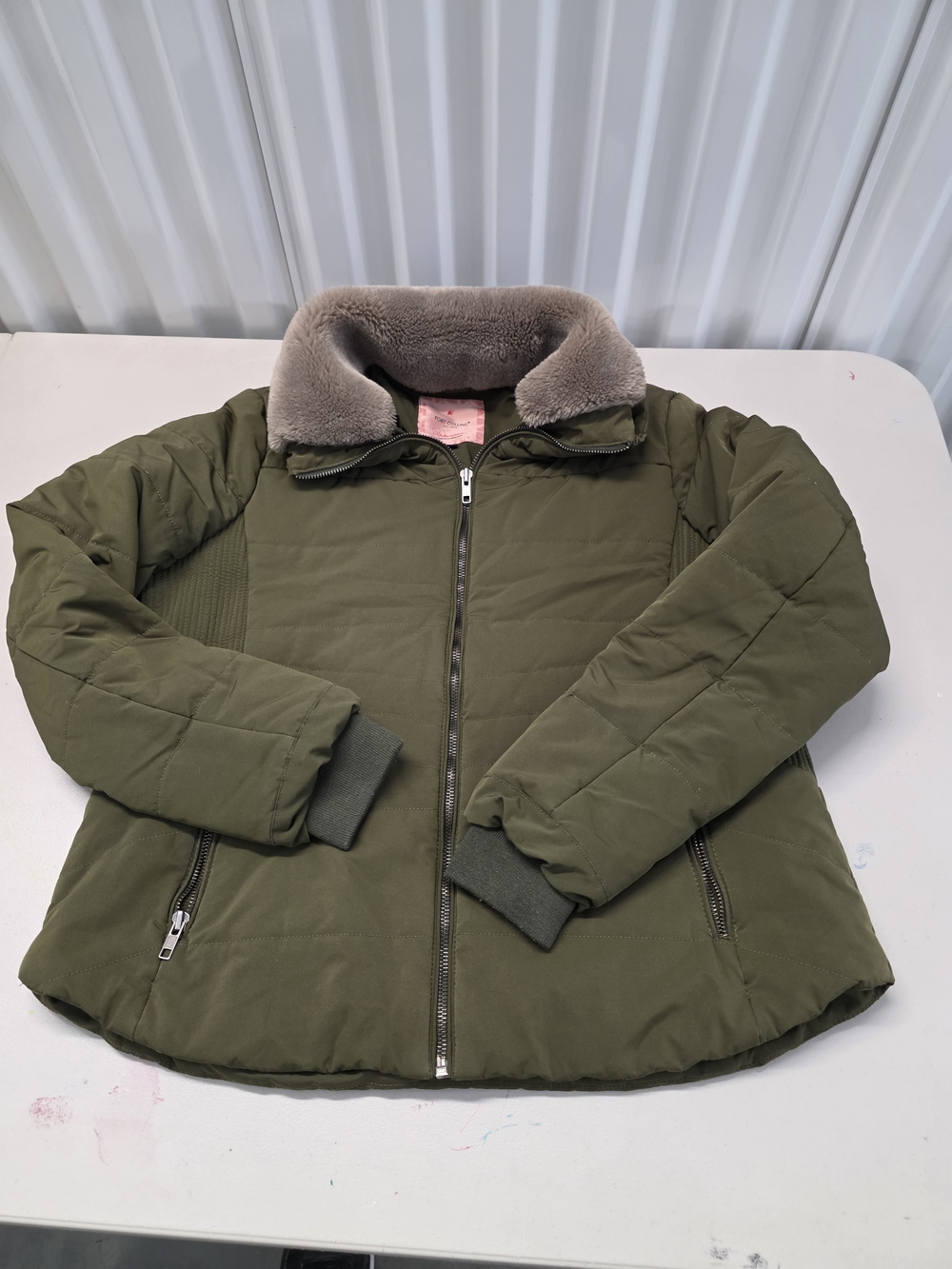 Fort Collins Green Winter Jacket Youth Size XL